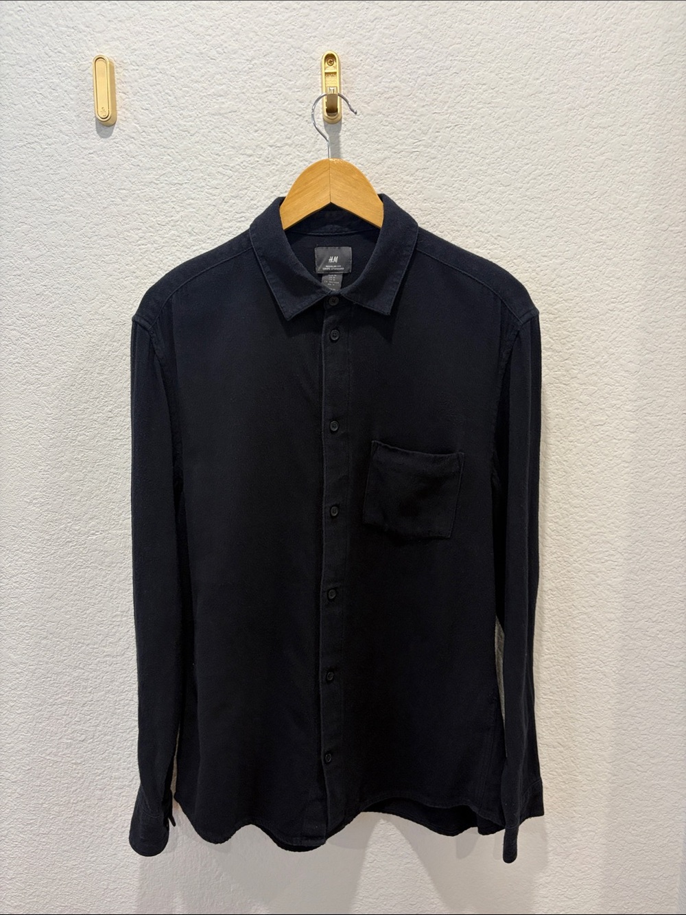 H&M Black Long-Sleeve Casual Button-Down Shirt - 100% Cotton
